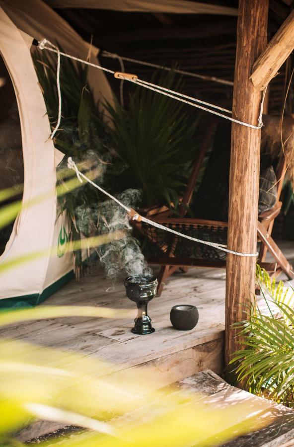 Uman Glamping & Cenote Tulum Otel Dış mekan fotoğraf